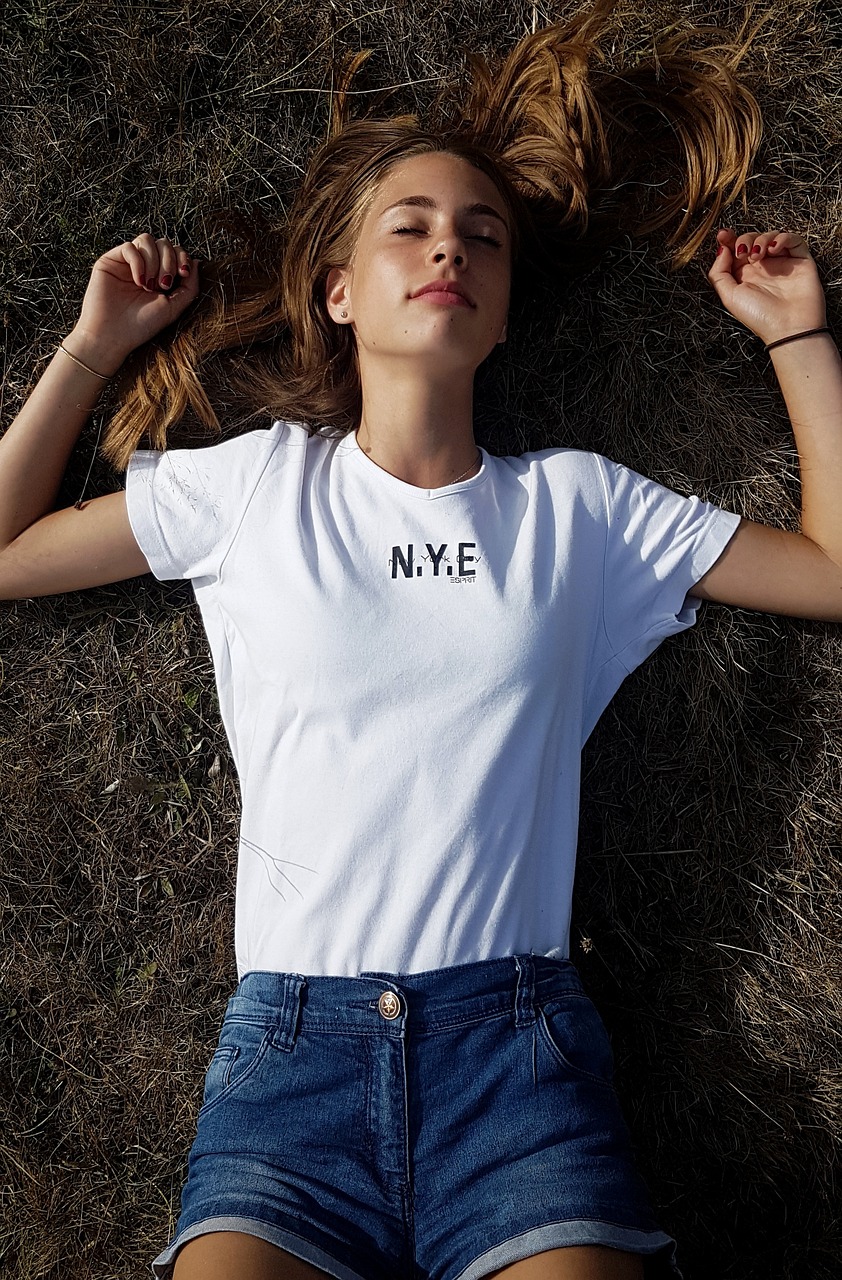 最新微信頭像女神風(fēng)采,時(shí)尚與個(gè)性的完美融合