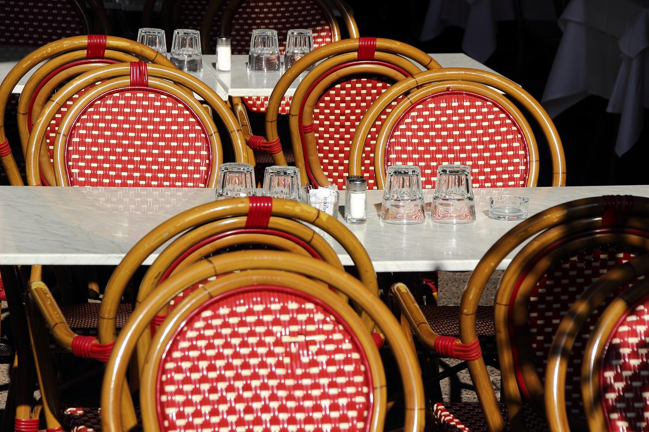 最新熱門(mén)餐桌盤(pán)點(diǎn)，探索現(xiàn)代餐飲潮流的盛宴