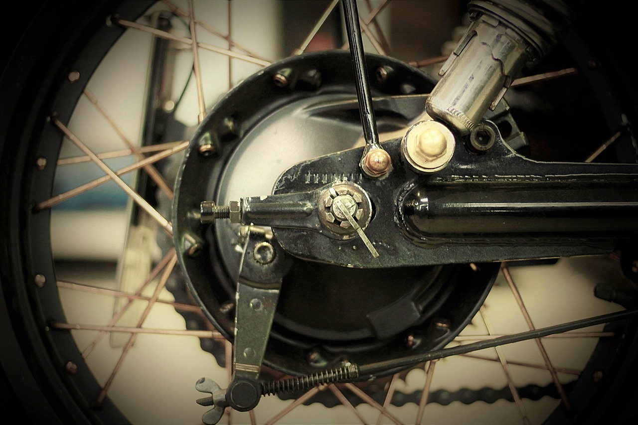 雅馬哈R25高端摩托車國(guó)內(nèi)上市,期待已久終于來臨!