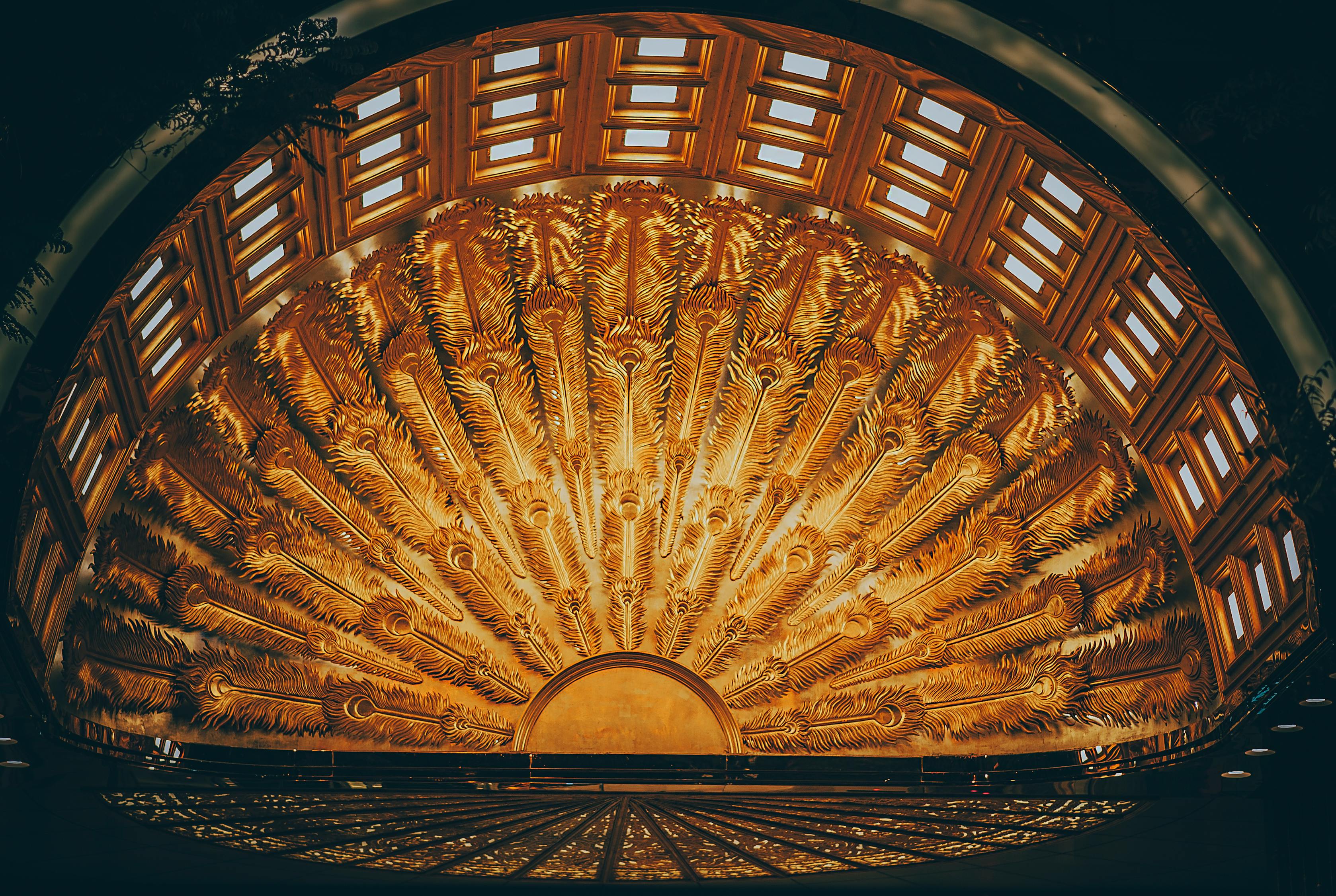 沈仁偉,滬劇舞臺(tái)上的耀眼之星