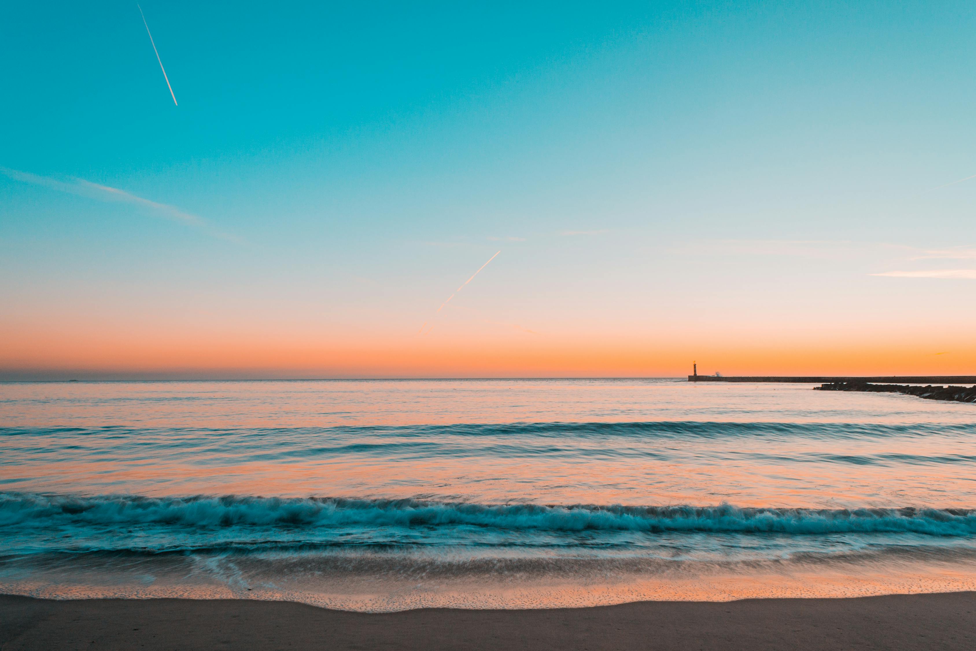 自然之美大膽展現(xiàn)，最新海灘風(fēng)景圖震撼來襲！