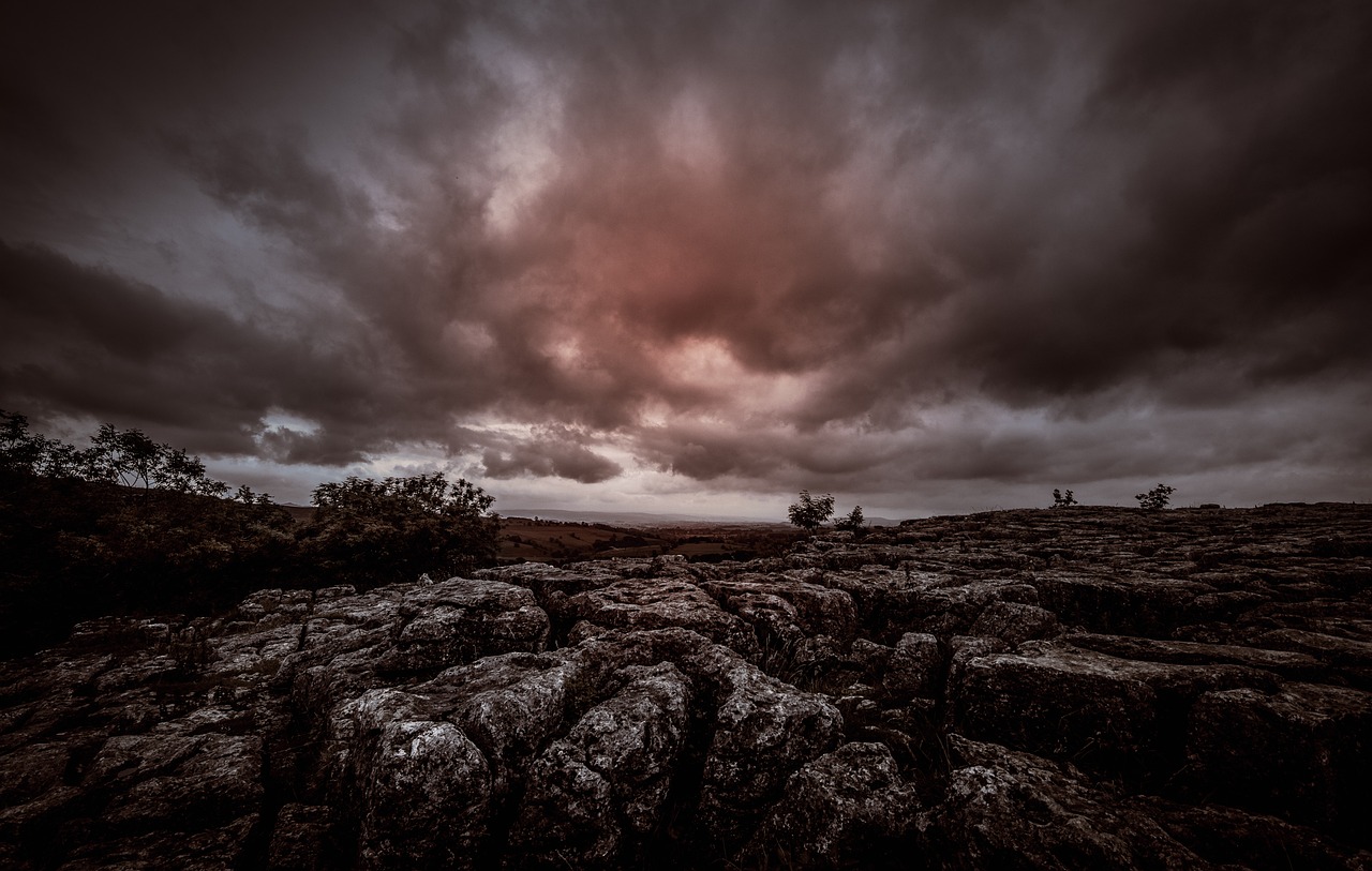 廣島之戀,愛(ài)情與歷史的深情交織電影。