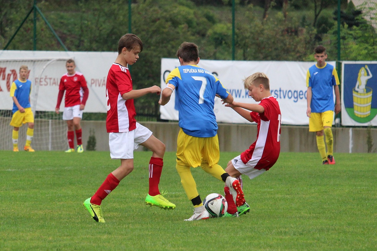 燃燒激情，共筑夢想，為老師比賽加油助威！