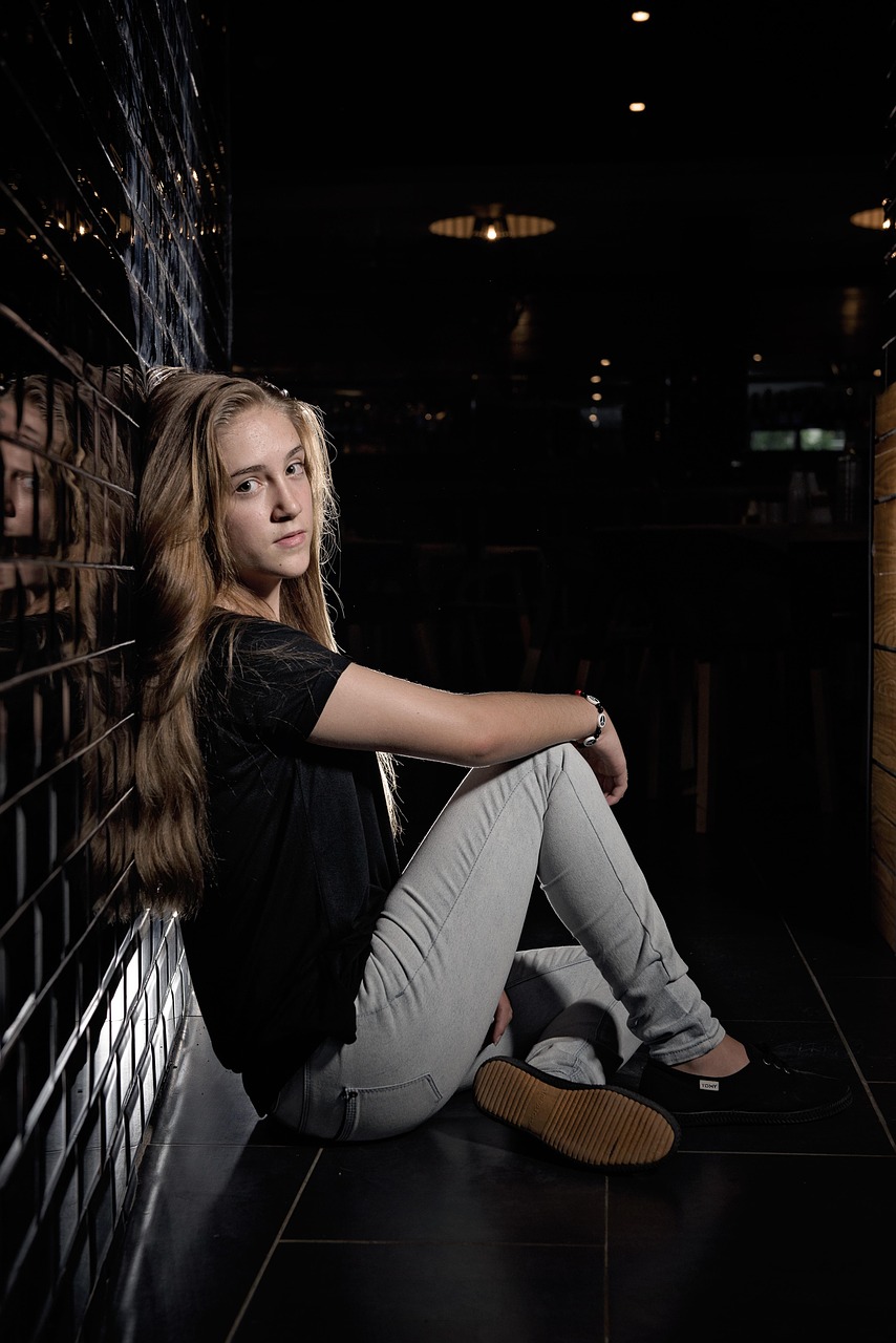 冷月亮下的電影魅力,一部不同尋常的電影之旅