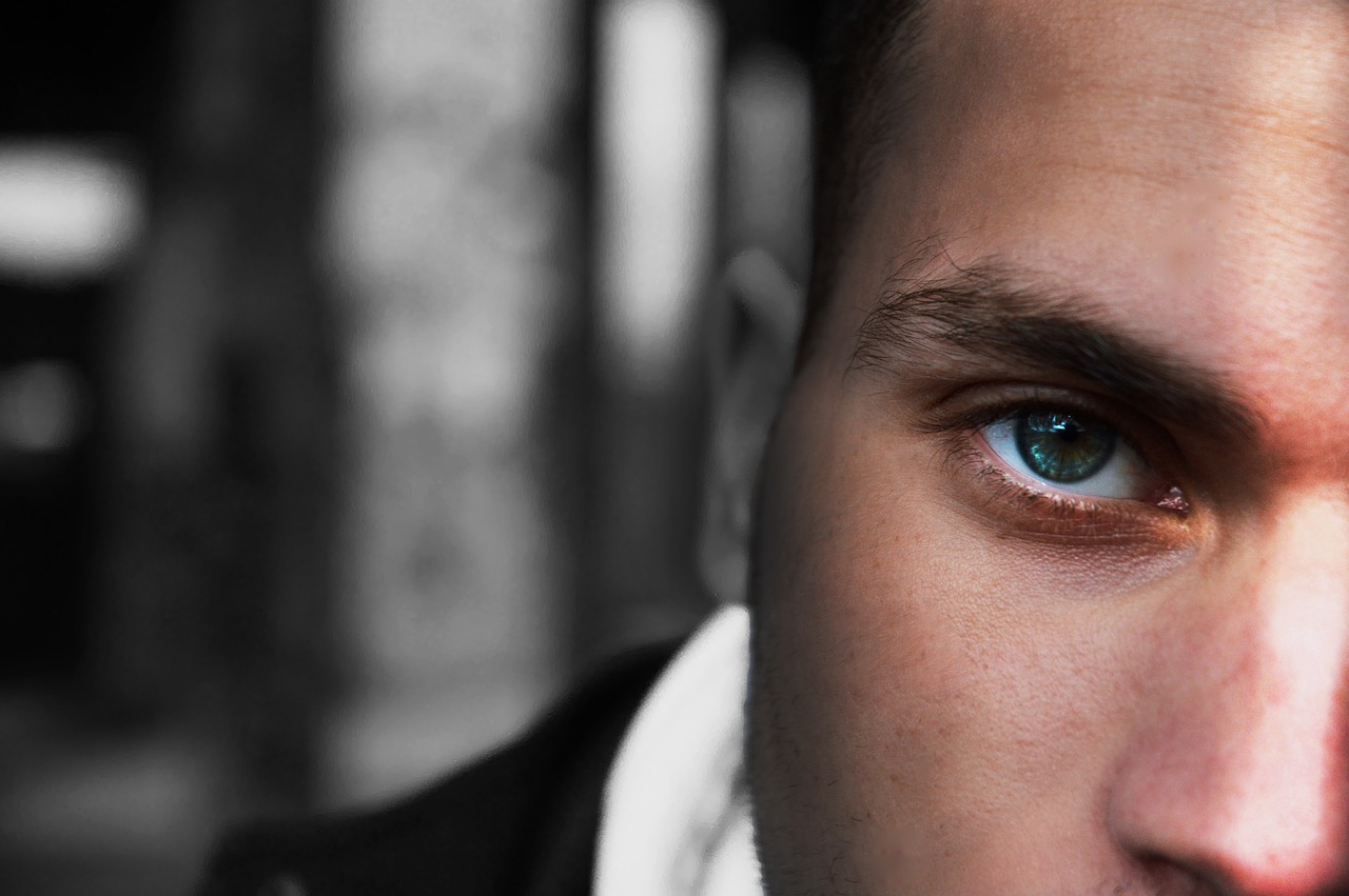 鄭云龍，演員之光，魅力閃耀無限