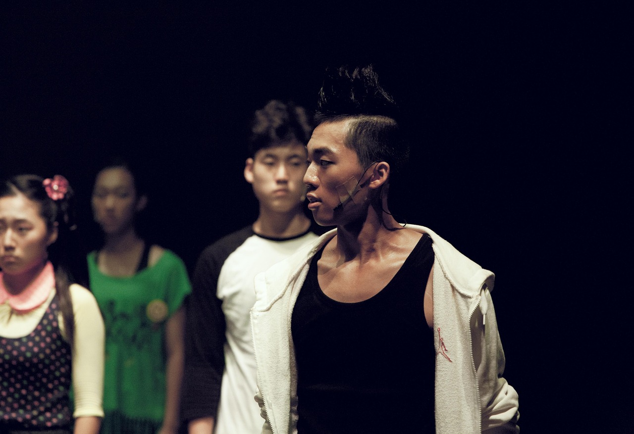 第一爐香演員表深度解析