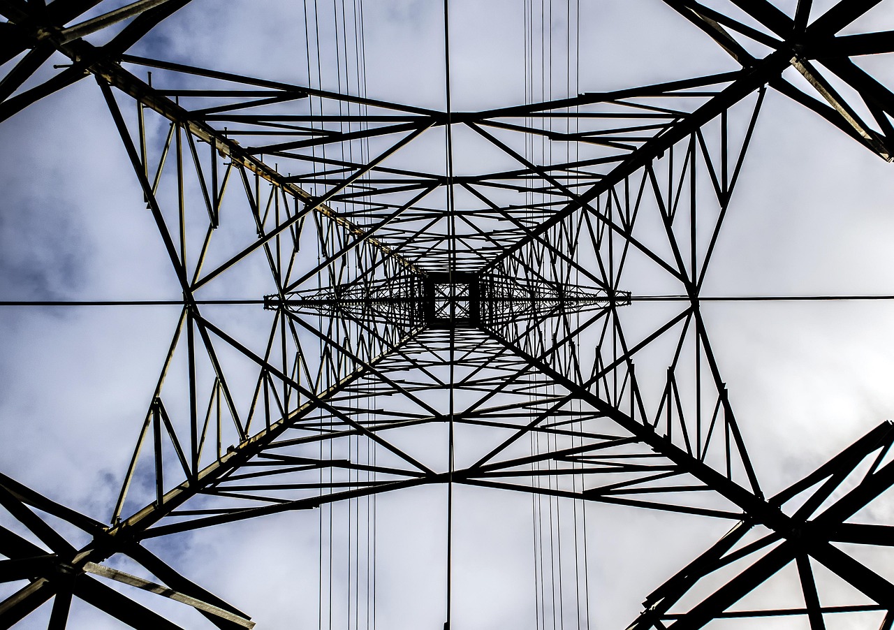 科技力量重塑巖石處理行業(yè),最新巖石劈裂機演示視頻揭秘高效工藝