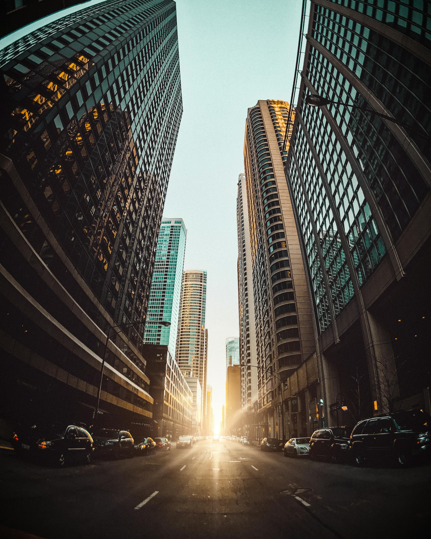 百麗國(guó)際，從鞋業(yè)巨頭邁向資本市場(chǎng)的華麗蛻變之旅