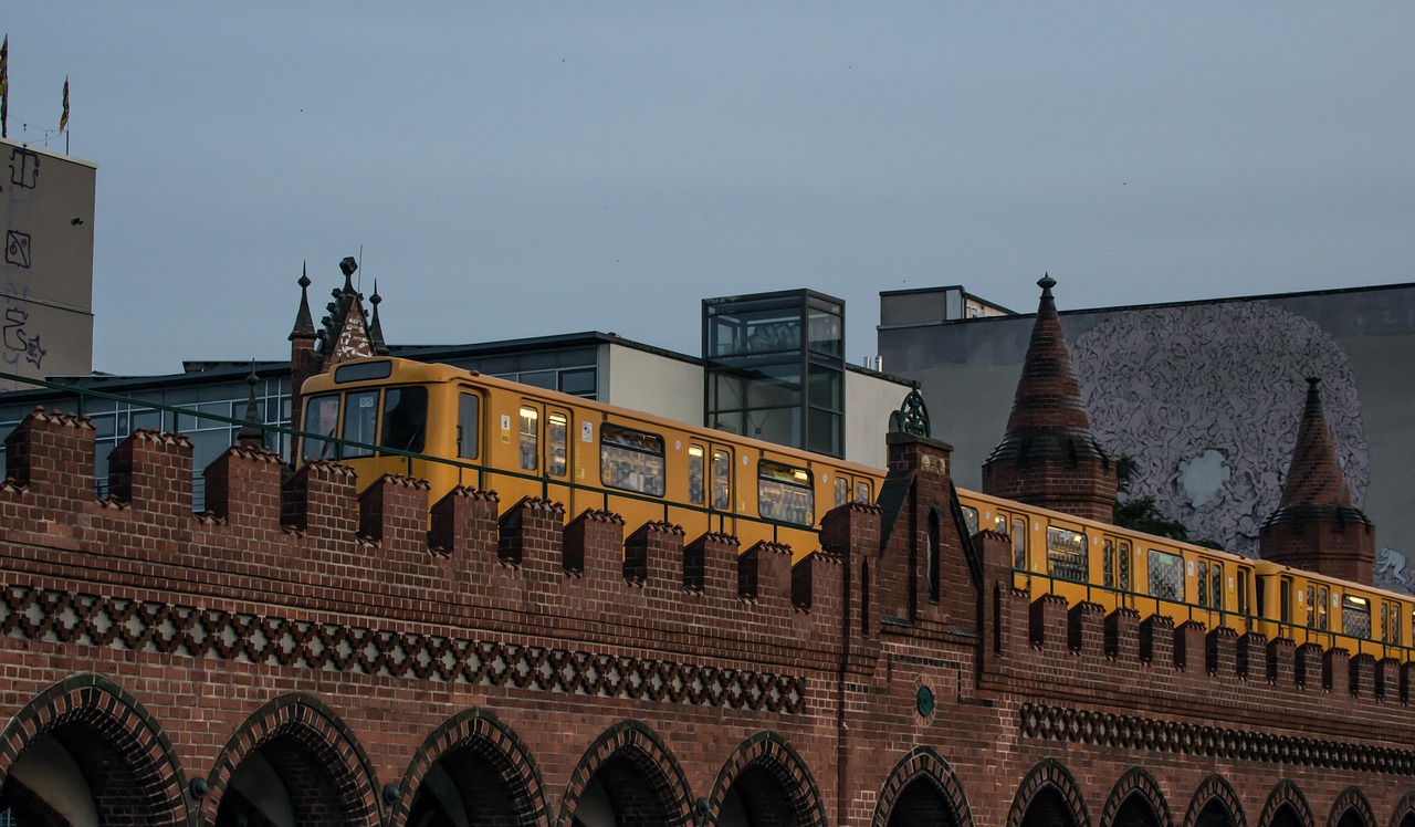 地鐵招聘網(wǎng)最新招聘信息及其影響與動態(tài)更新