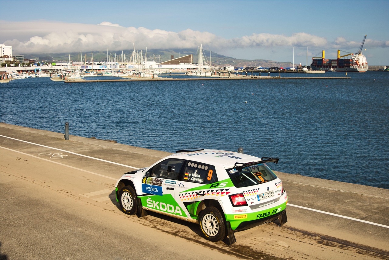 四驅(qū)賽車(chē)比賽，速度與激情的較量之戰(zhàn)