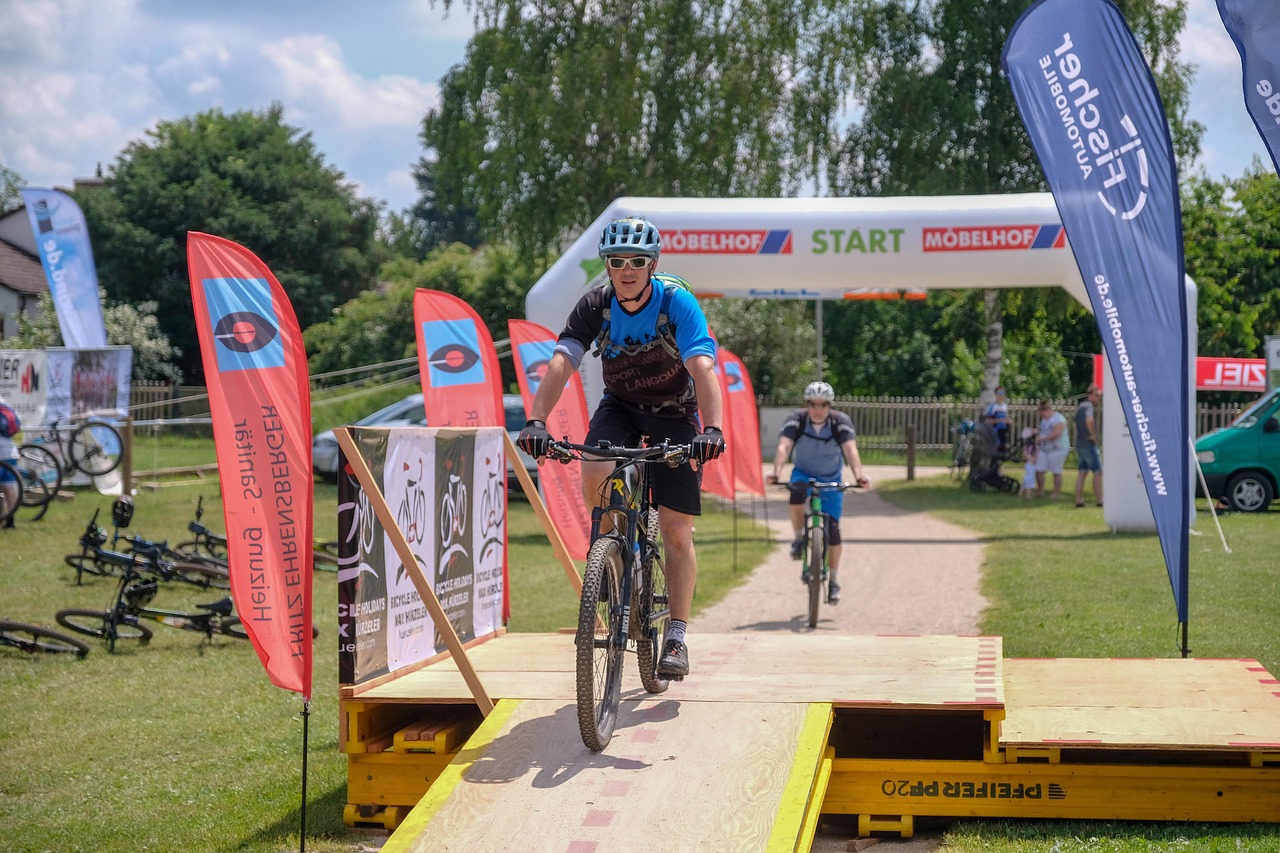 下鄉(xiāng)比賽廣場(chǎng)舞大賽啟動(dòng),舞動(dòng)鄉(xiāng)村,共筑夢(mèng)想時(shí)刻!