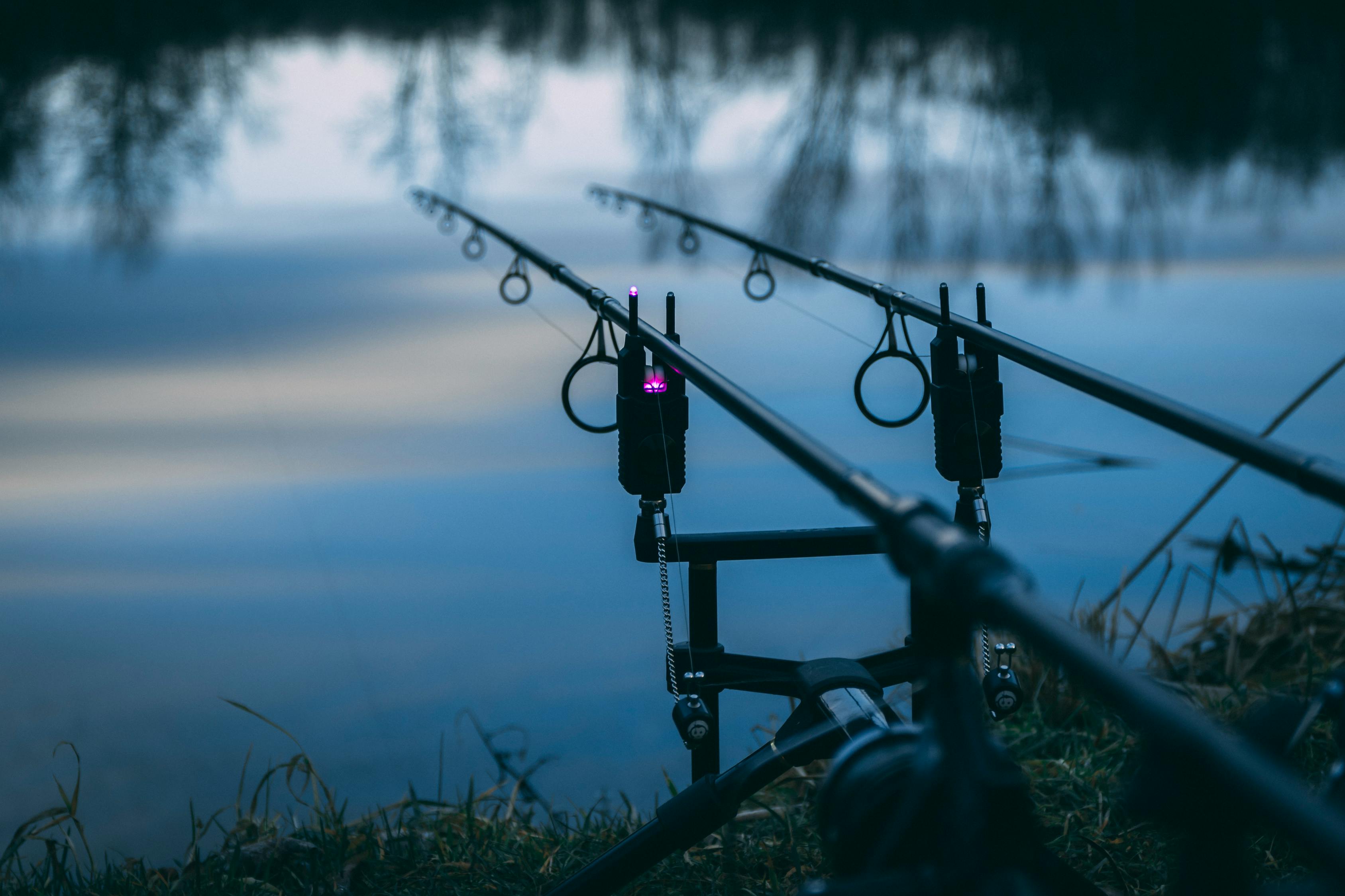 技術(shù)革新引領(lǐng)釣魚(yú)體驗(yàn)升級(jí)，最新釣魚(yú)竿亮相！