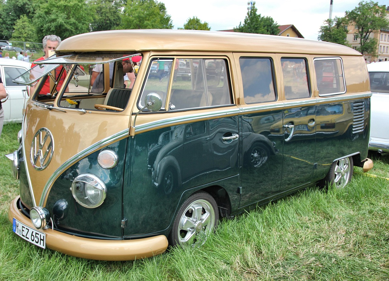 奔馳S級全新改款，豪華與科技的完美融合亮相在即