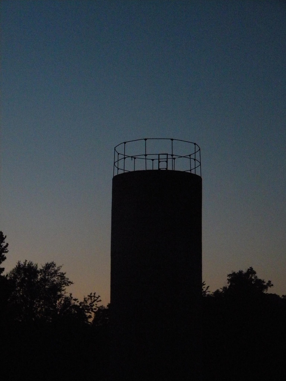 璀璨星辰再現(xiàn),回望1985年明星風(fēng)采