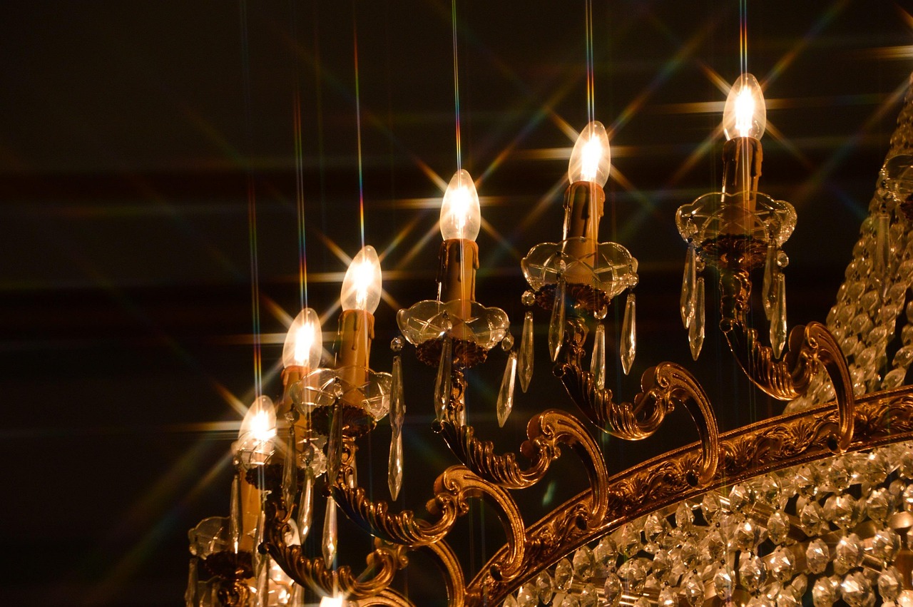 湖北十堰明星，閃耀的光芒照亮未來之路的璀璨之星