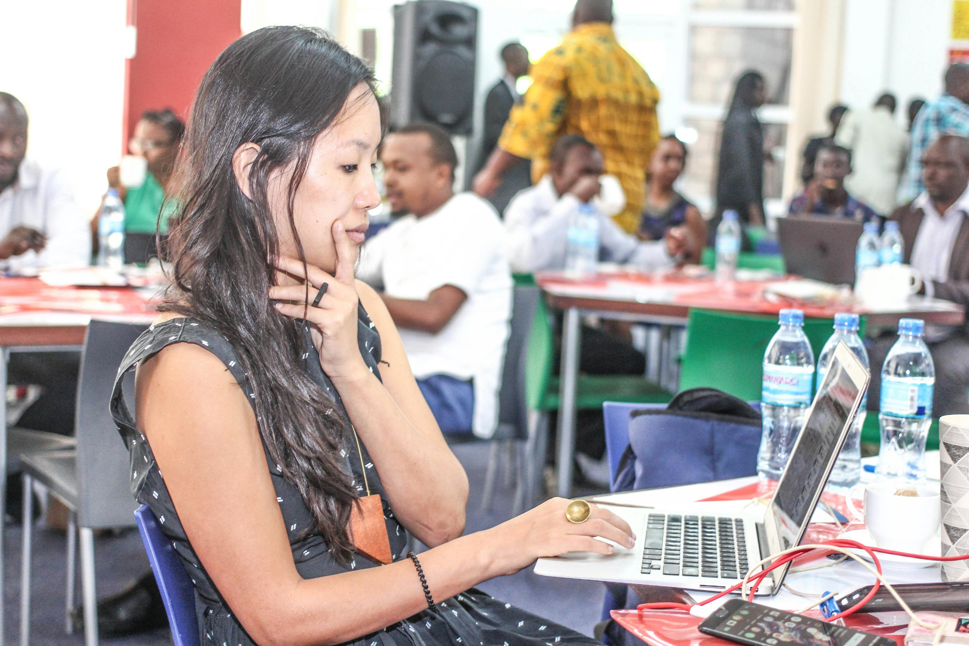 王麗坤發(fā)布會精彩瞬間回顧