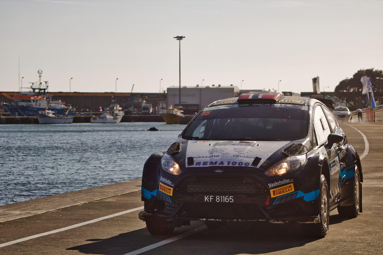 思域比賽，速度與激情的激烈角逐