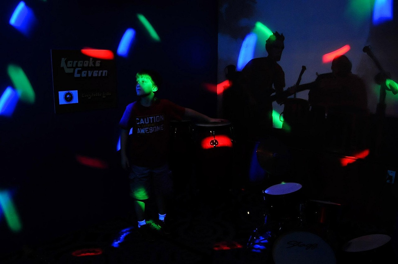 最新廣場(chǎng)舞風(fēng)靡全民,時(shí)代旋律共舞時(shí)分