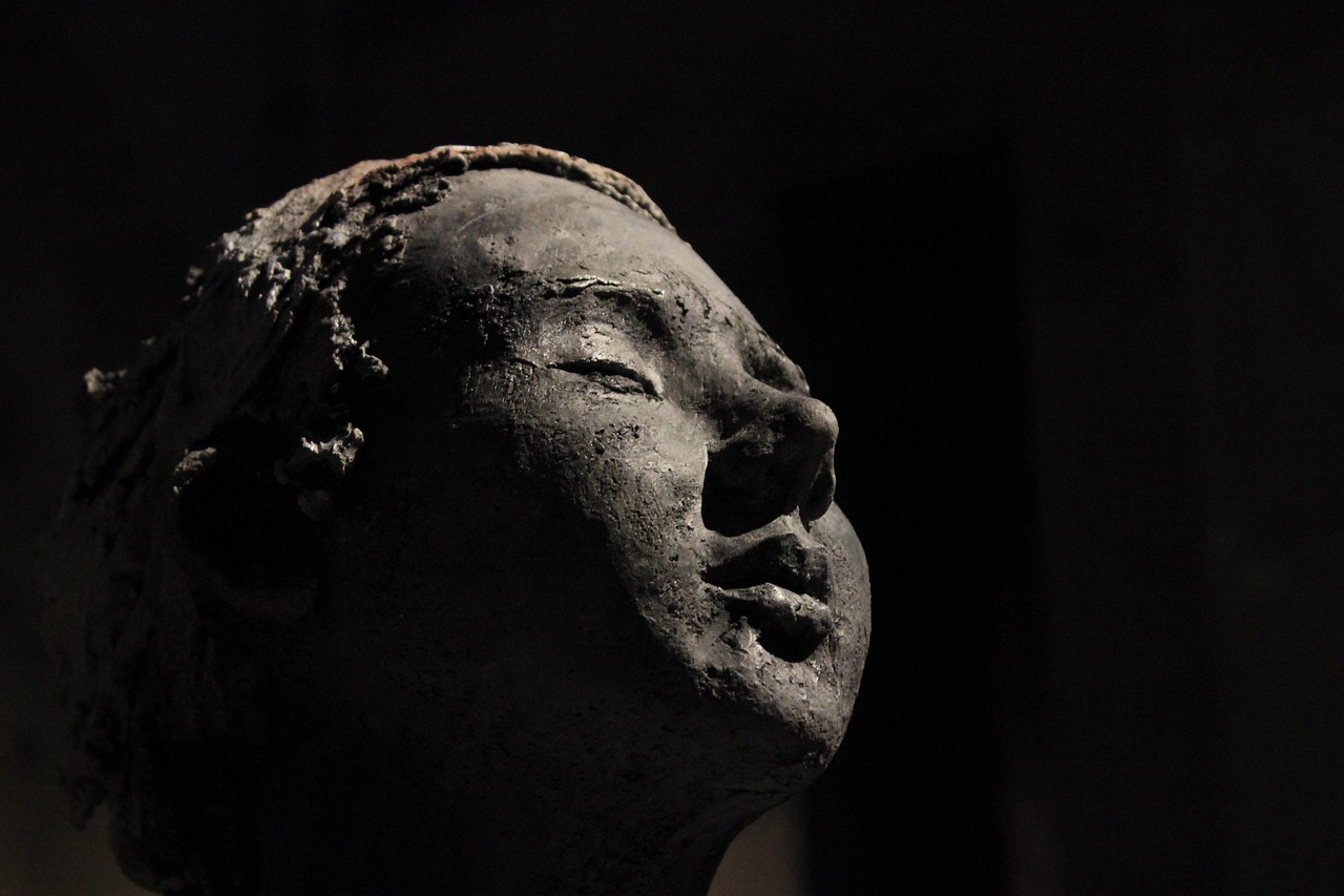 香港電影三，歷史脈絡(luò)、文化影響與未來展望探究