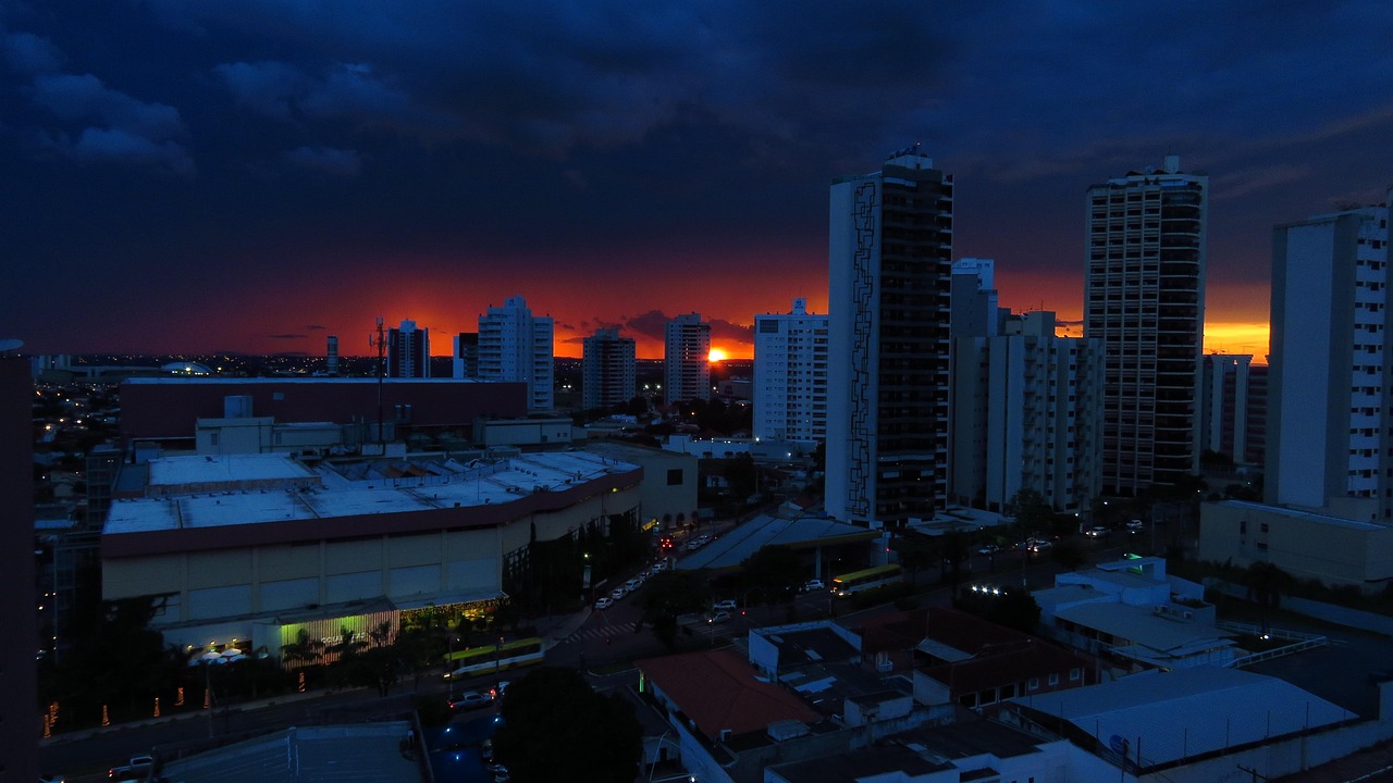 夜無憂論壇新址重塑，網(wǎng)絡(luò)交流平臺(tái)的探索之旅