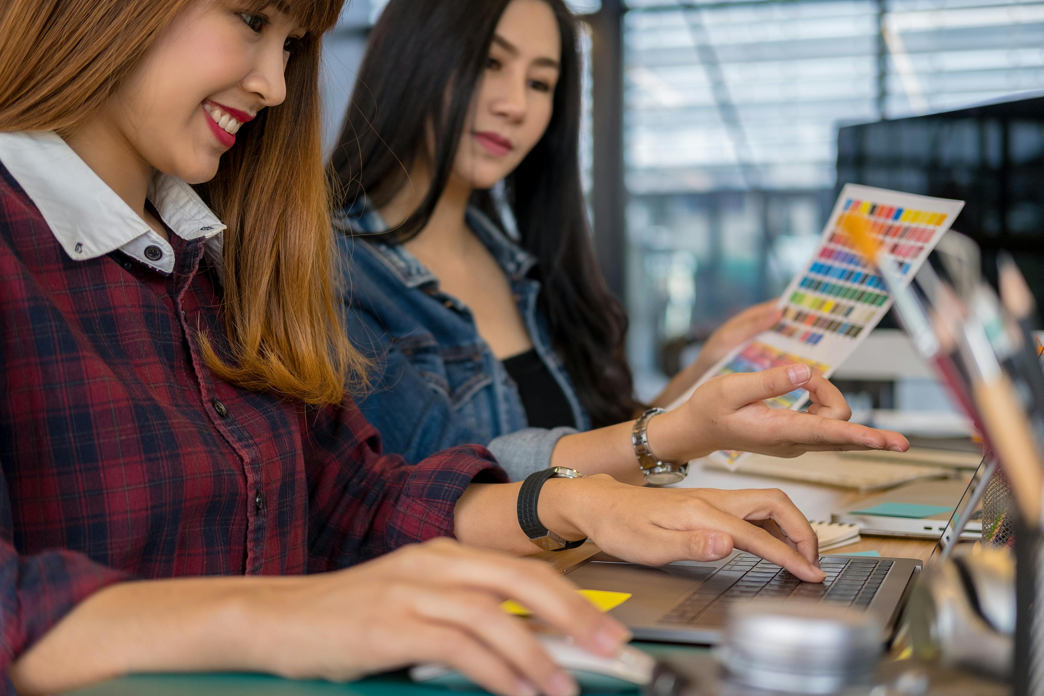 最新校園女生制服,時(shí)尚與教育的完美融合