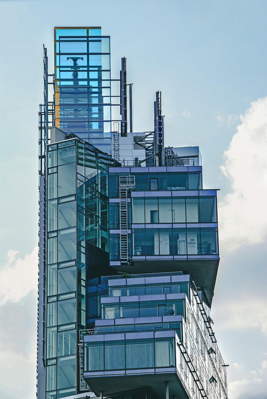 龍湖集團(tuán)上市之路，探索、發(fā)展與未來展望