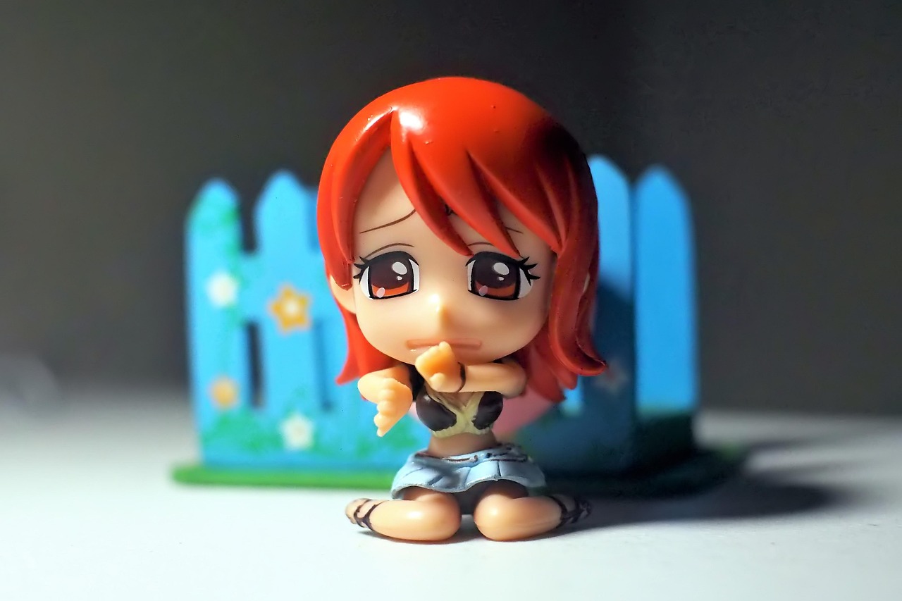 簡(jiǎn)筆畫動(dòng)漫人物女孩，從初稿到靈魂的創(chuàng)造之旅