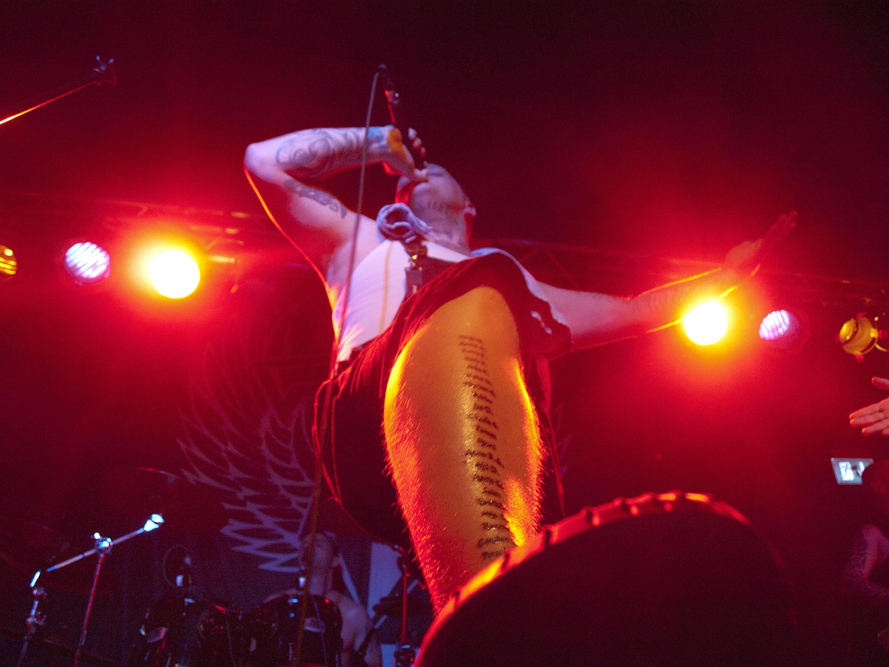 聚光燈下的商業(yè)魅力,明星商業(yè)演出探秘