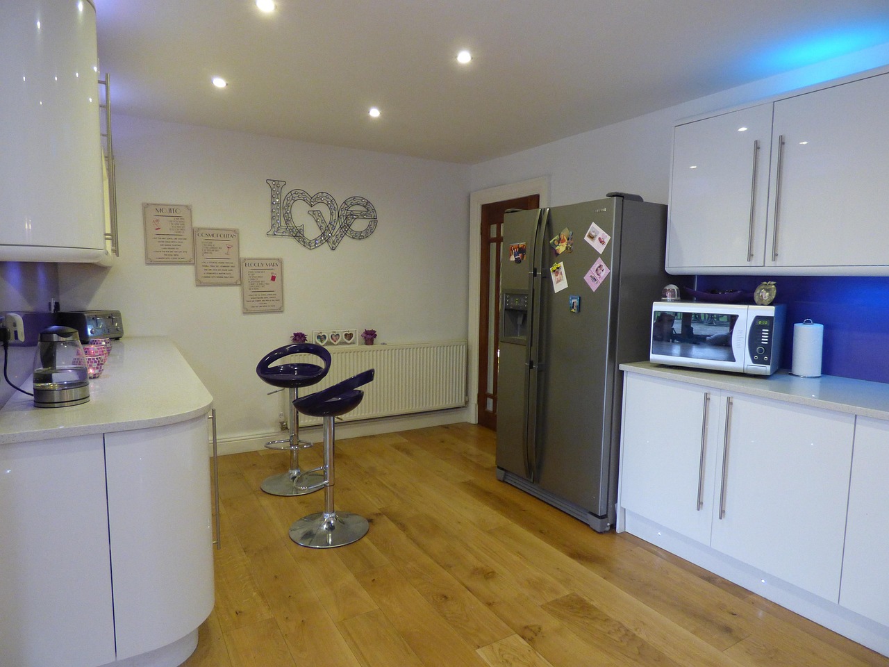 客廳電視背景墻的設(shè)計(jì)與打造全攻略