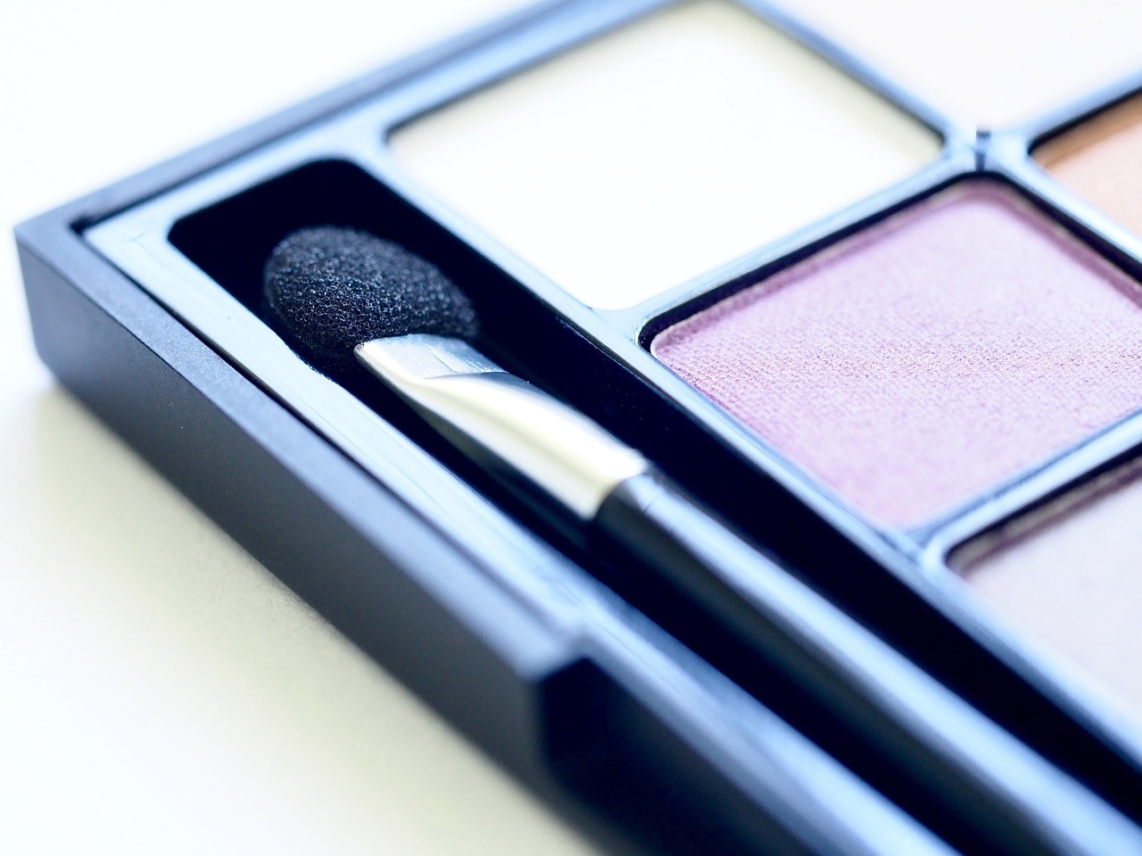 最新口紅潮流,時尚色彩的魅力之旅探索