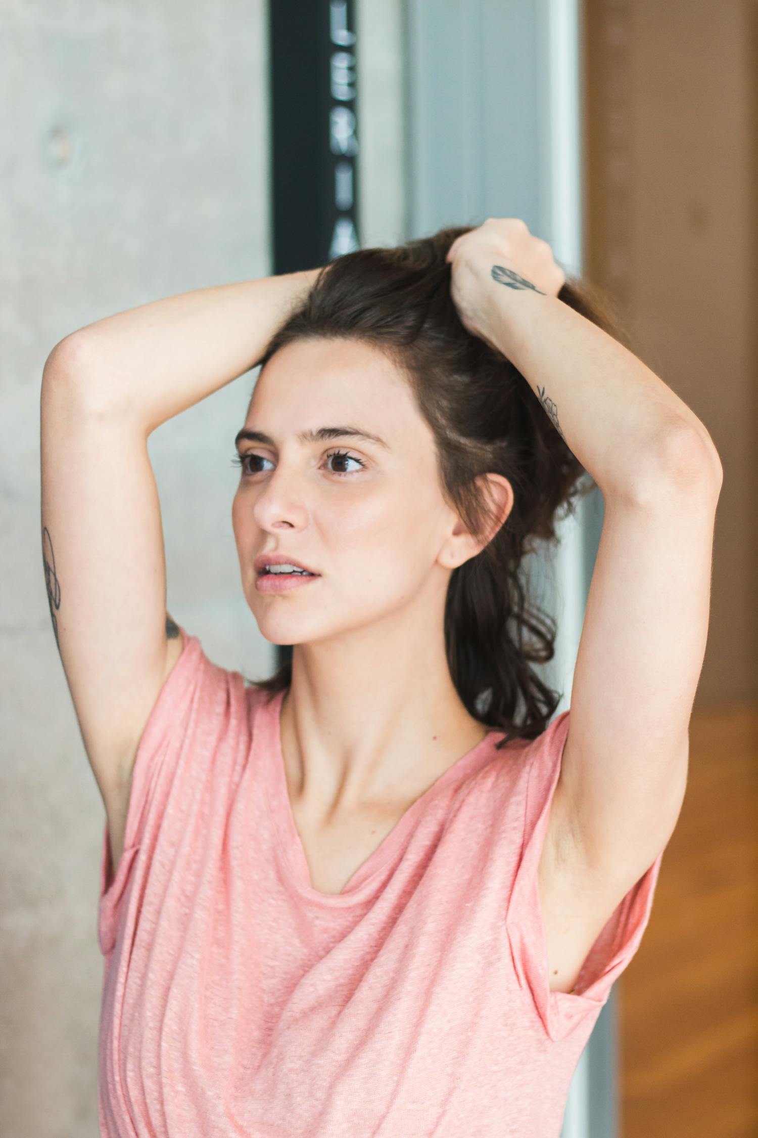 李麗莎最新寫真，完美融合時(shí)尚魅力與優(yōu)雅風(fēng)采的寫真集欣賞