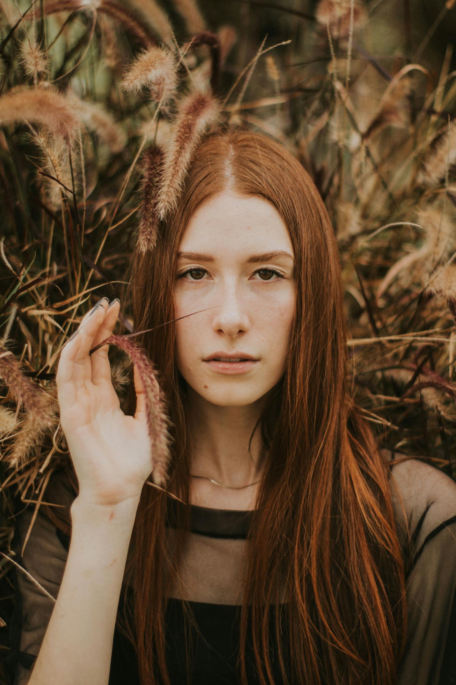 揭秘明星偏分發(fā)型向右偏的秘密原因