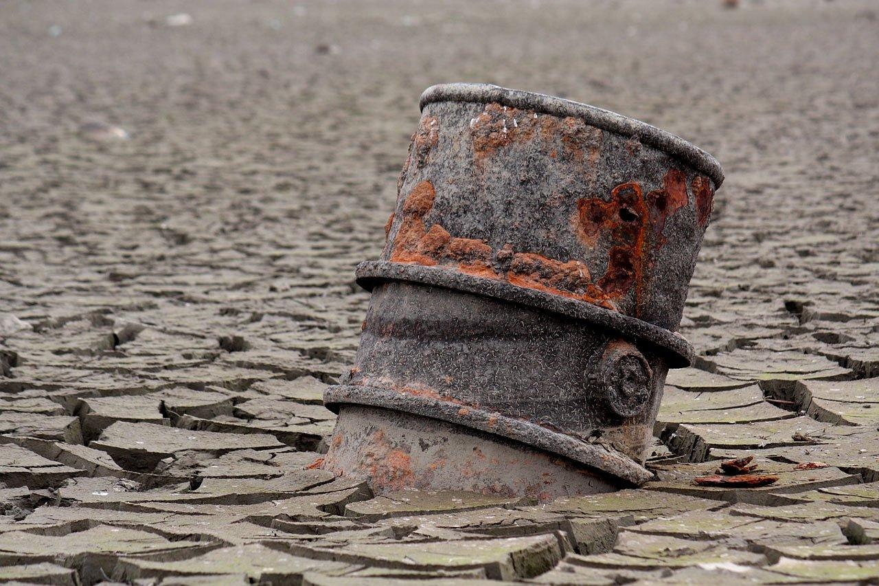 國際原油市場最新動態(tài)與油價走勢分析與展望,價格走勢分析與展望