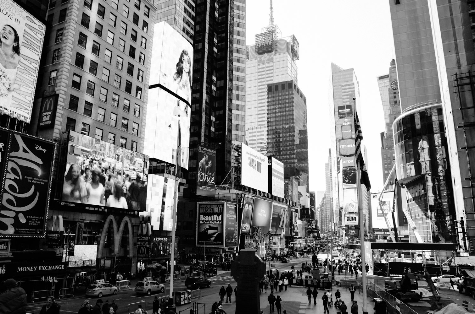 揭秘，時(shí)代變遷的見證者——2017最新流出照片回顧