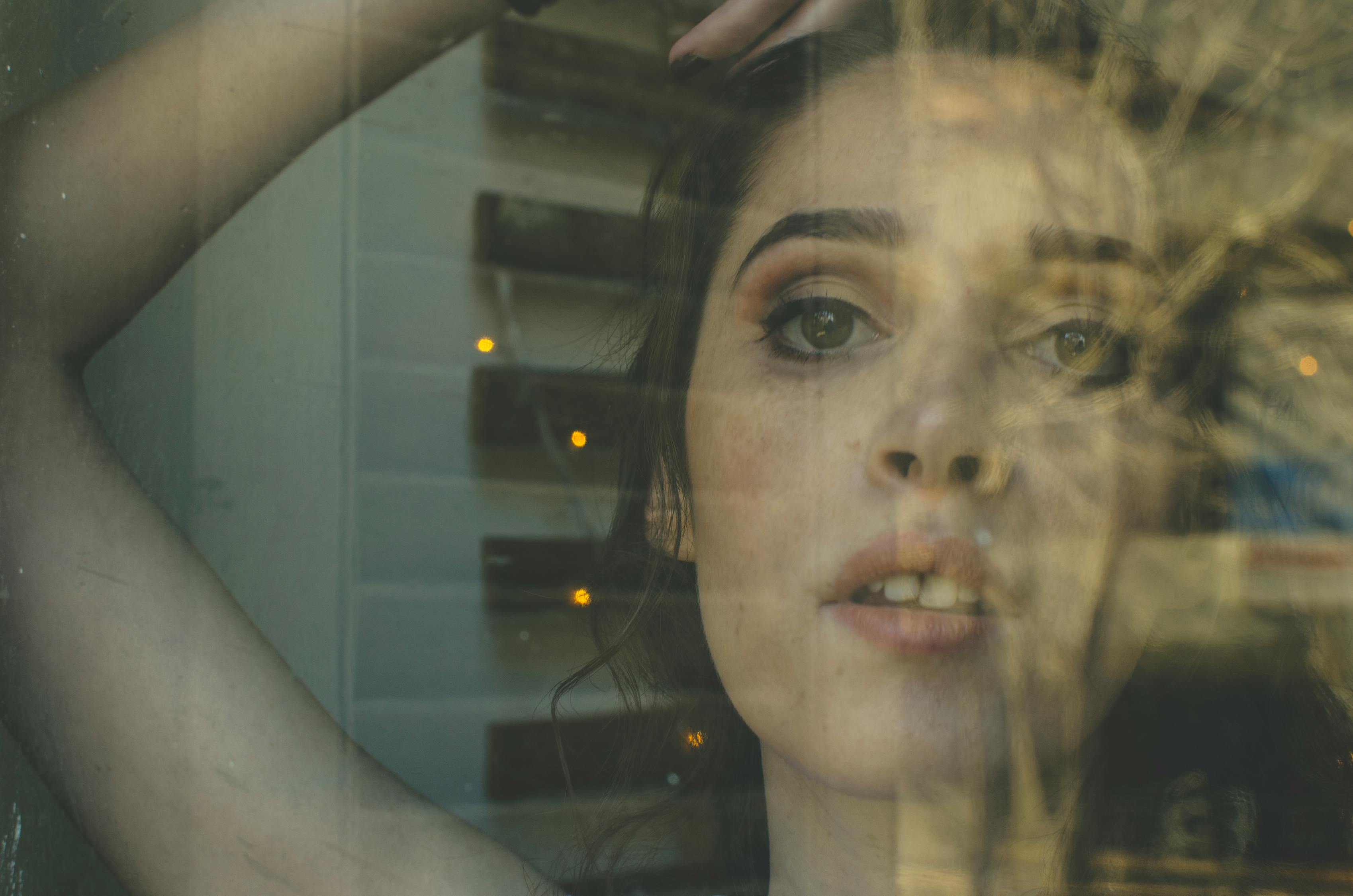 探索最新風尚，就是吻的魅力