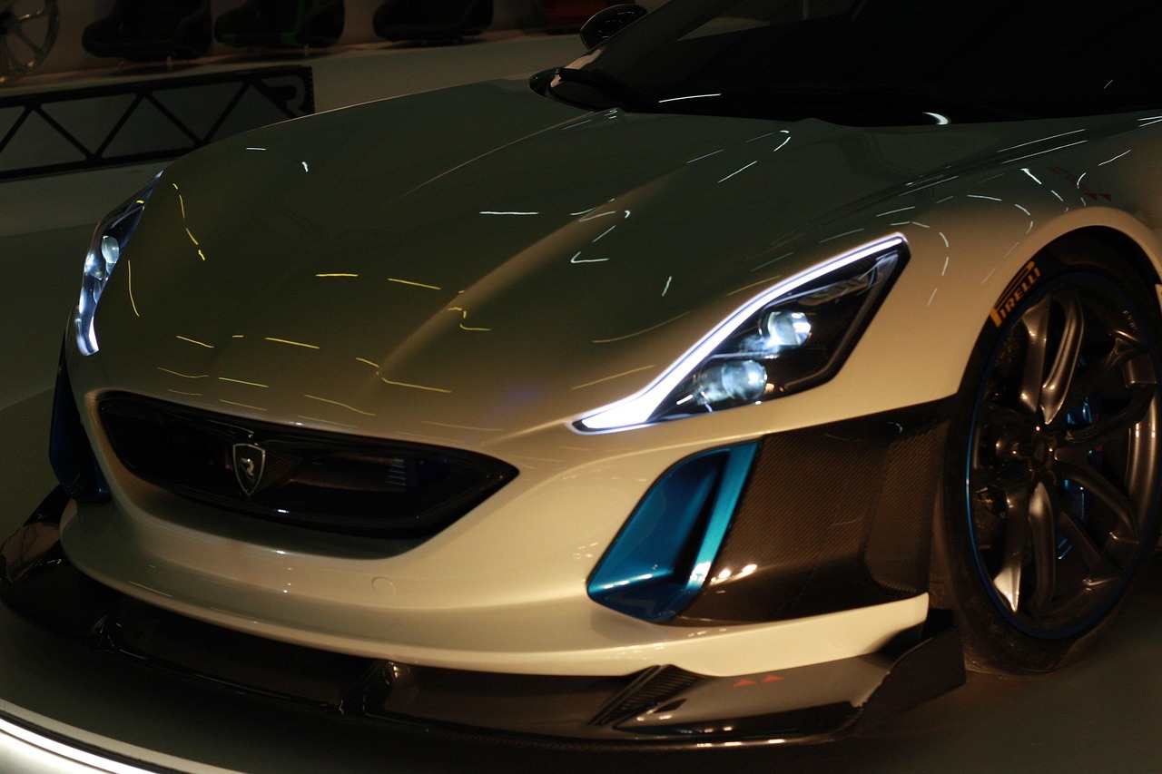 起亞全新跑車揭開面紗，開啟速度與激情新紀(jì)元