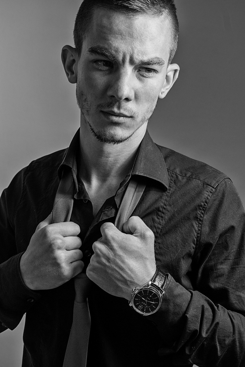 演員呂亮,魅力之源與藝術(shù)人生揭秘