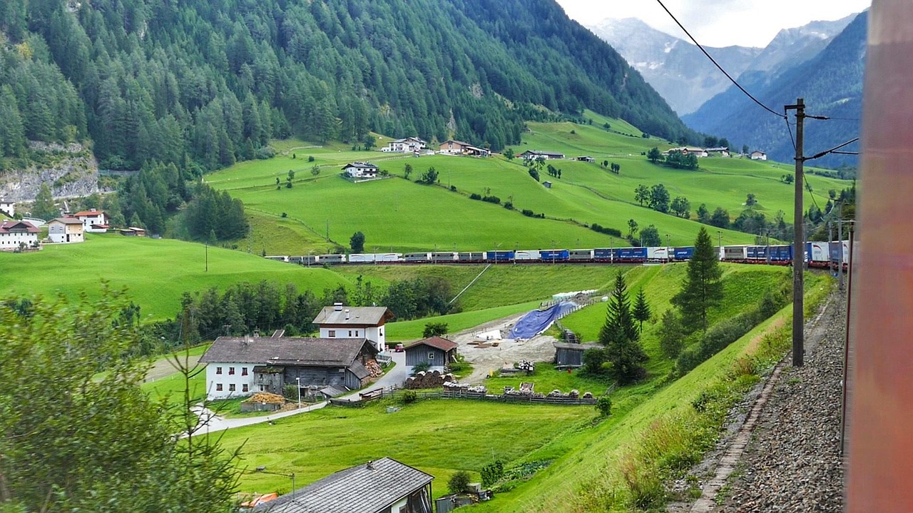 青臨鐵路最新進(jìn)展、影響與展望，動態(tài)更新速遞