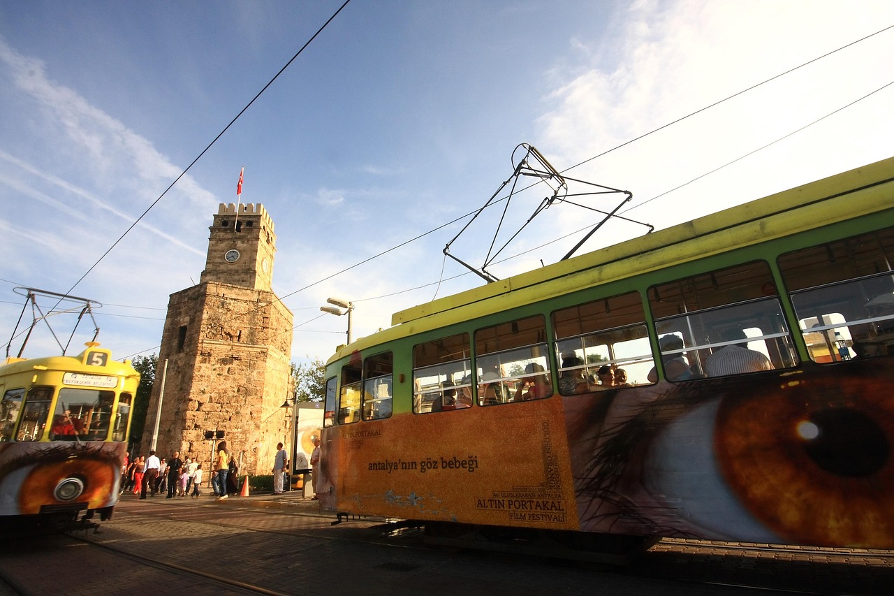 西安地鐵電纜技術(shù)創(chuàng)新與智能化升級引領(lǐng)行業(yè)發(fā)展新篇章，最新動(dòng)態(tài)揭秘！