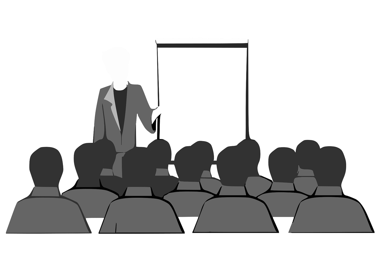 教育變革中的教師成長(zhǎng)與專業(yè)發(fā)展，最新教齡下的探索與實(shí)踐