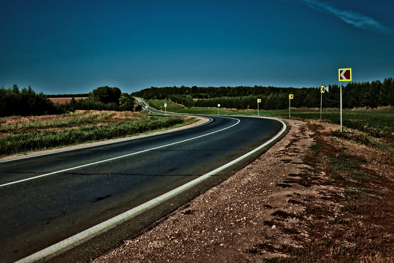 廣清懷高速鐵路最新規(guī)劃,連接未來的交通動脈,加速區(qū)域發(fā)展。