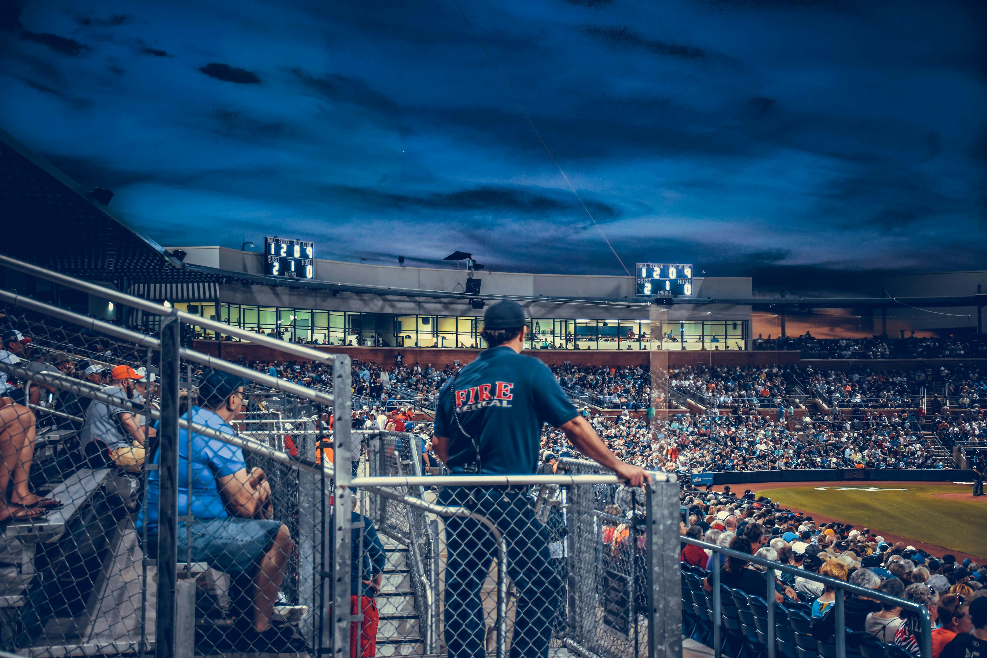 比賽亮點(diǎn)，激情與才華的碰撞之夜