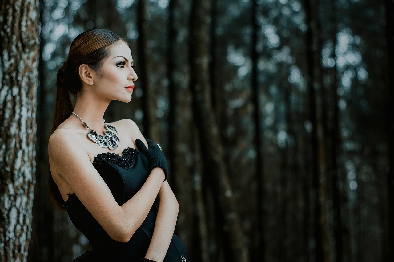 葦青，演員的魅力與無限可能展現(xiàn)風(fēng)采