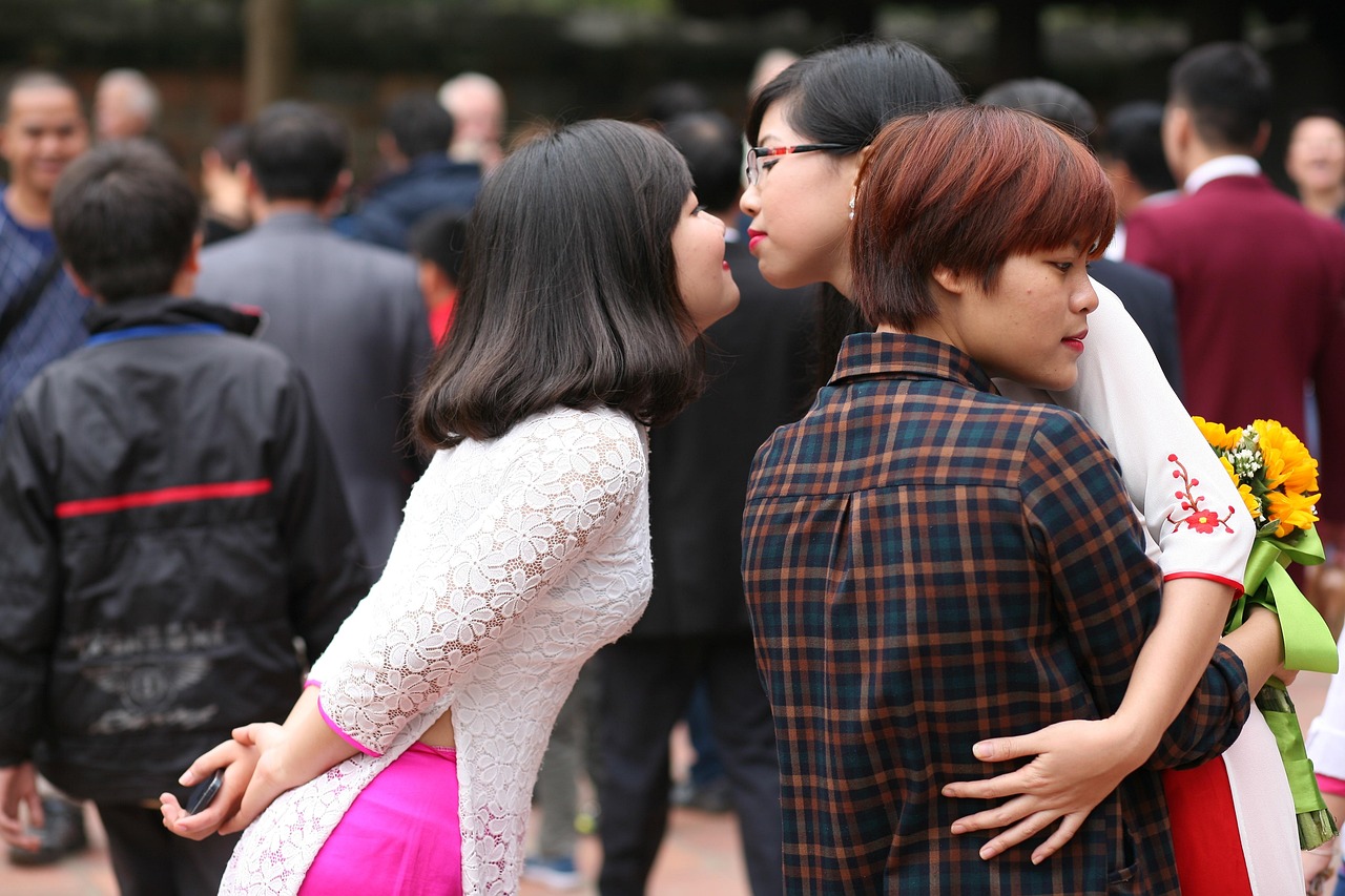 韓國(guó)電影中的出軌女人,情感背叛的復(fù)雜世界探索