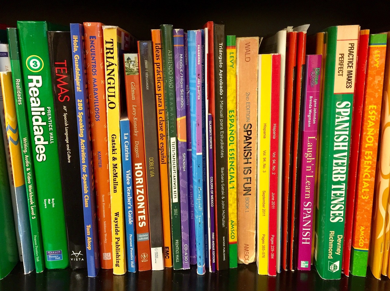 最新語文教材重塑語言教育新篇章，重塑語言教育的新篇章