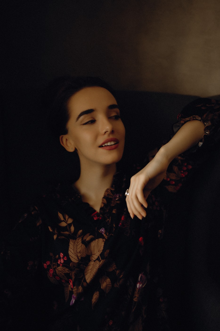 兒童舞蹈比賽化妝藝術(shù),展現(xiàn)孩子獨(dú)特魅力的關(guān)鍵一環(huán)