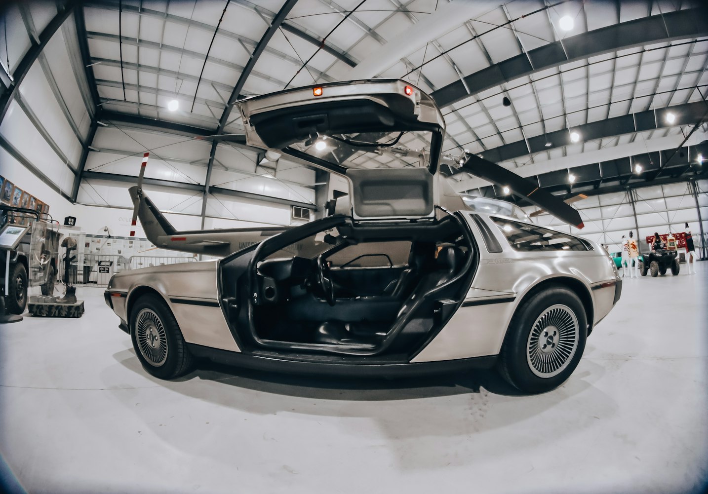 綠色電動車新款，引領(lǐng)未來出行的革命性變革，開啟綠色出行新時代