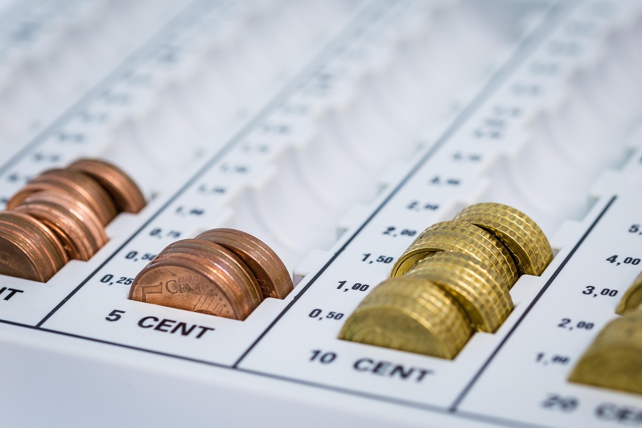 上市系網(wǎng)貸,機(jī)遇與挑戰(zhàn)并存的時(shí)代探索